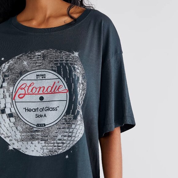 Letluv for Anthropologie Distressed Blondie Printed Tee - Picture 4 of 12